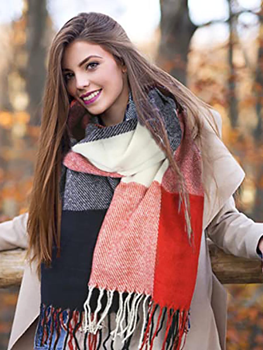 Bellevoga Warm Plaid Tassel Scarf