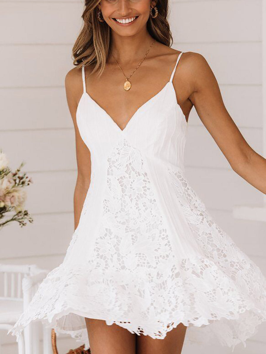 Bellevoga Sweet And Sexy Lace V-Neck Halter Dress