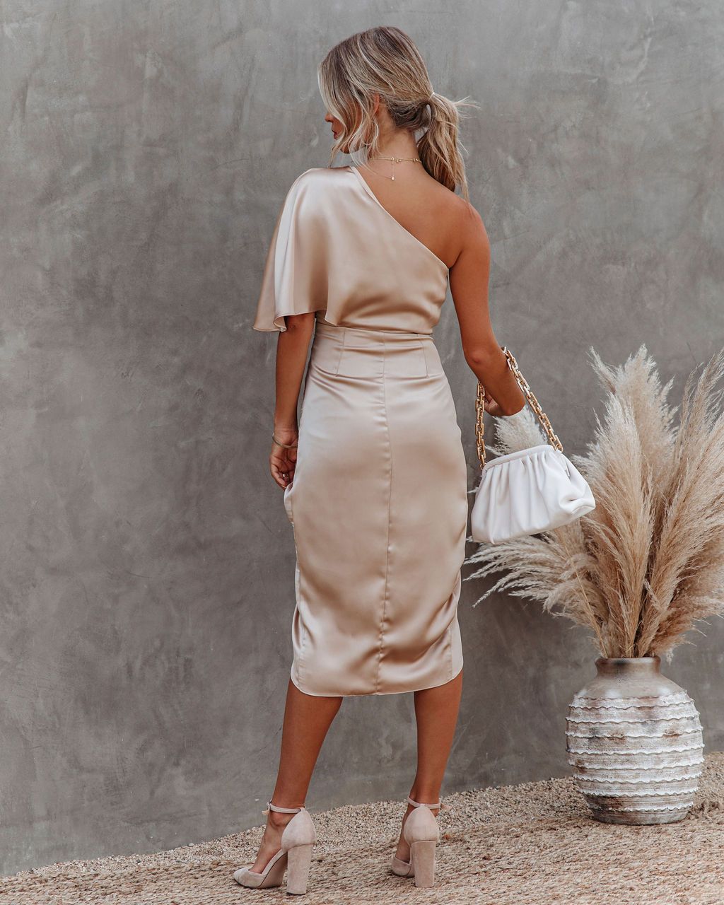 Bellevoga One-Shoulder Irregular Skirt Dress