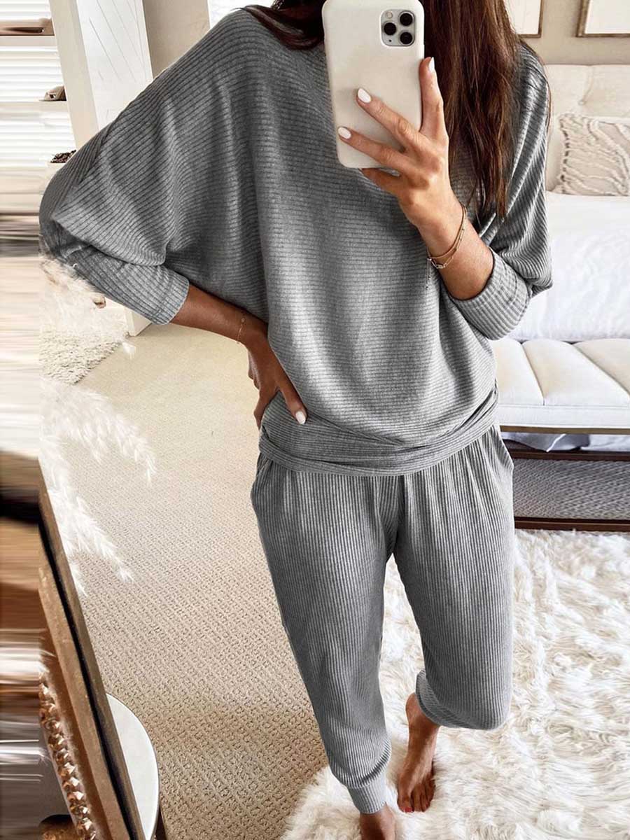 Bellevoga Long Sleeve Knit Sweatshirt Loungewear