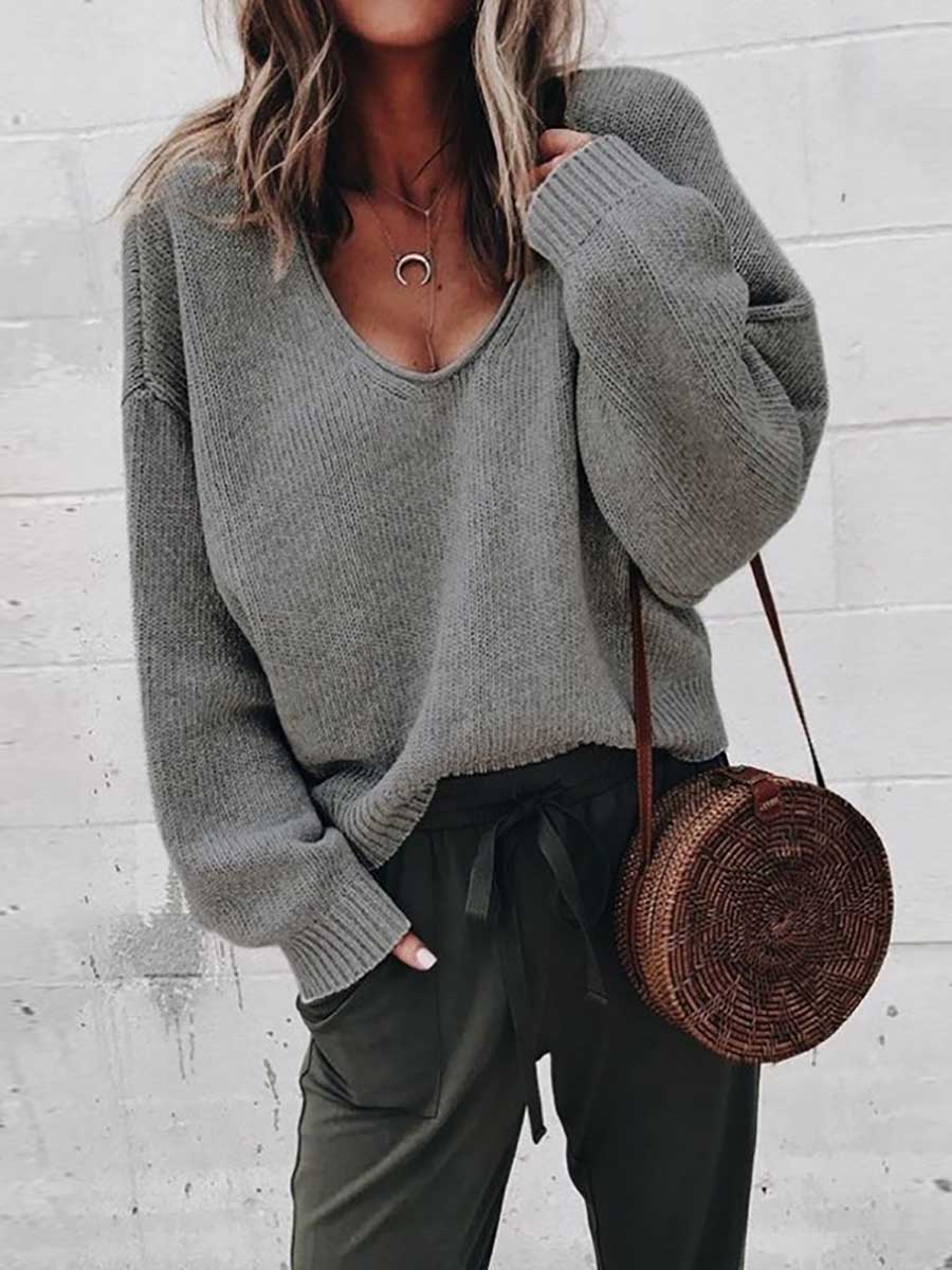 Bellevoga V-neck long sleeve sweater knit