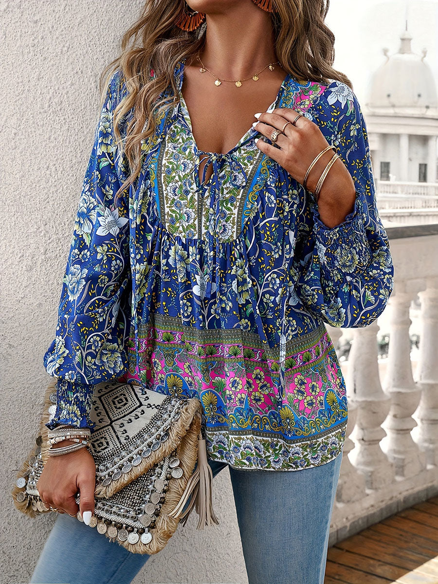 Printed V-neck long-sleeved shirt